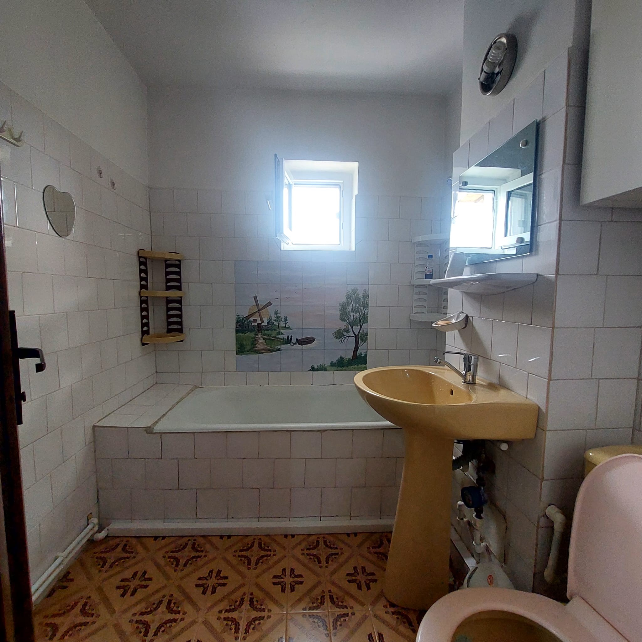 Apartament 3 camere Micro 17, mobilat, LIBER